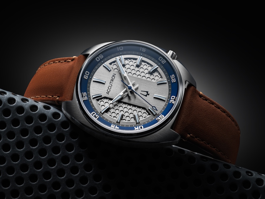 Accutron Elevation