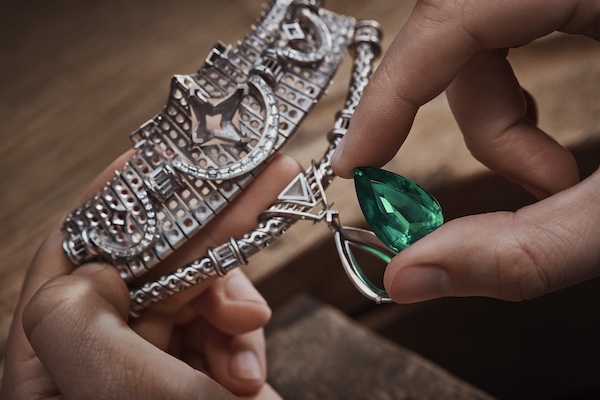 Louis Vuitton Apogee necklace