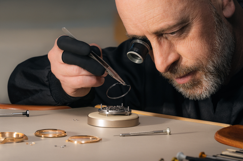 Girard-Perregaux Minute Repeater Flying Bridges 