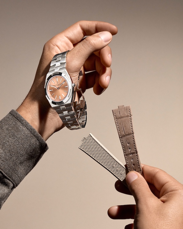 Vacheron Constantin Overseas Self-Winding Ultra-Thin