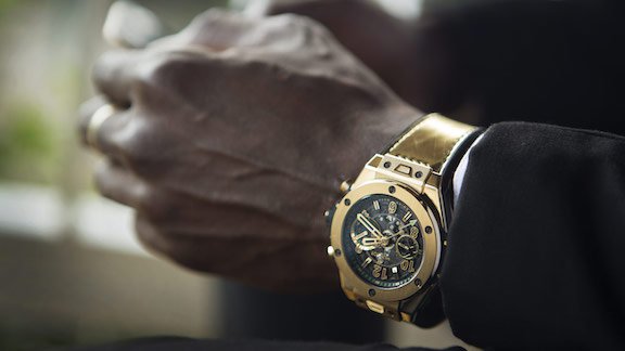 Bolt said he wanted the new watch to "pop" and the gold version truly accomplishes that .
