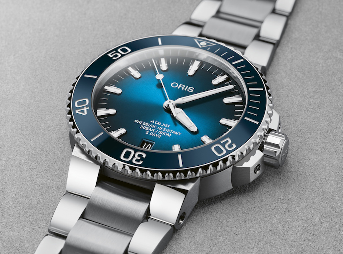 Oris Aquis Date Calibre 400