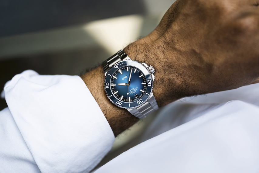 Oris Aquis Date Calibre 400