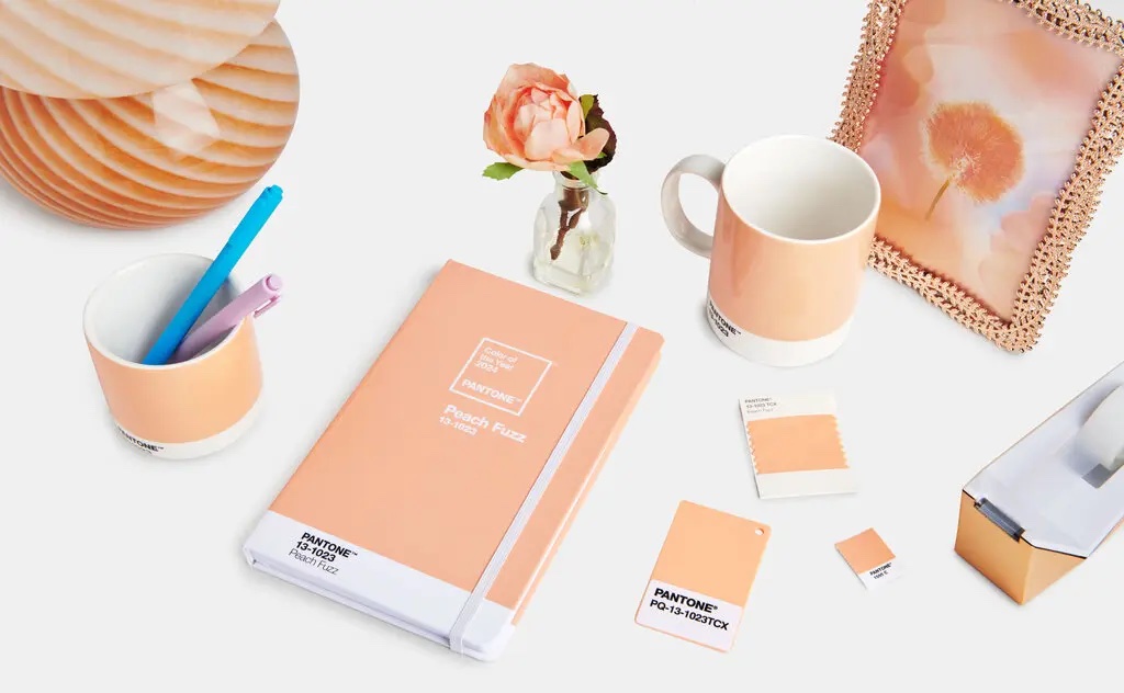 Pantone Peach Fuzz