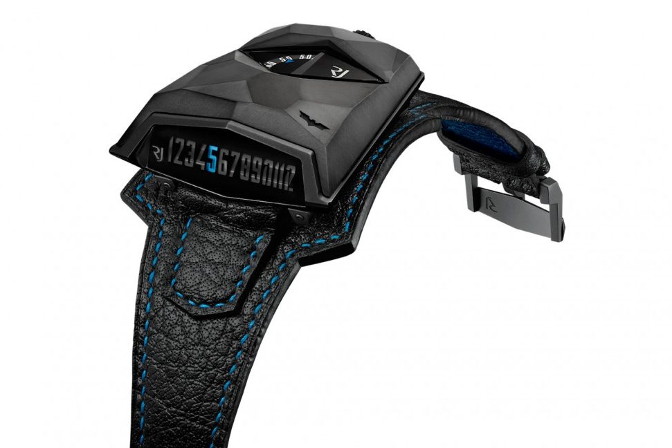 0928_FL-romain-jerome-spacecraft-batman-watch_2000x1125-1152×648