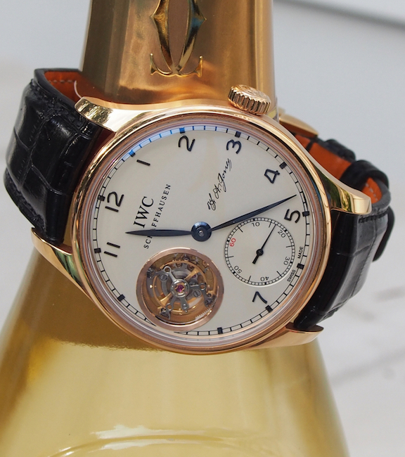 The watch is a USA exclusive and features the signature of the founder, Ferdinand Ariosto Jones. 