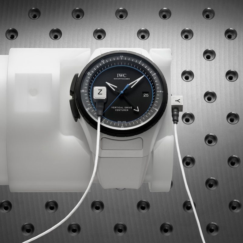 1920_iw328601_venturer_testing IWC Pilot’s Venturer Vertical Drive