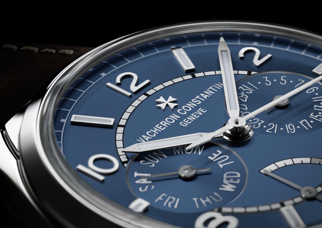 Vacheron Constantin Fiftysix Day-Date Petrol Blue watch