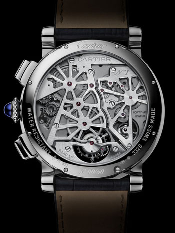 The complex timepiece houses the Calibre 9440 MC – with 362 parts and 40 jewels. 