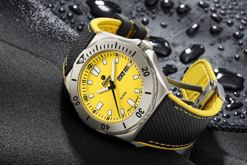 7seas yellow great Tutima M2 Seven Seas in yellow signal and titanium.
