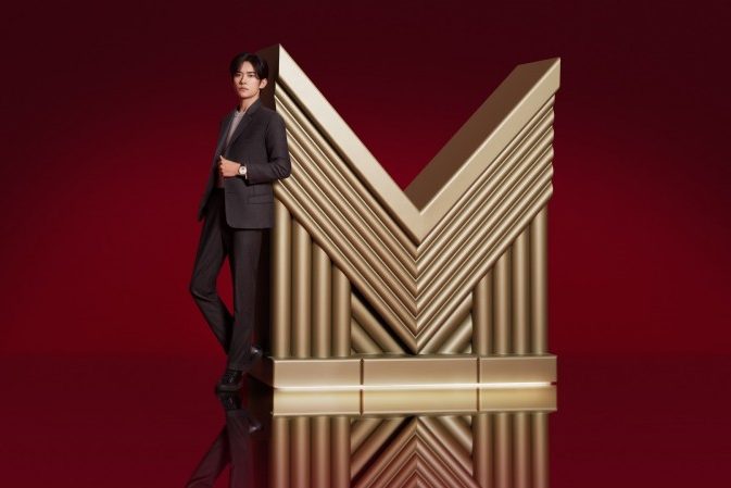 800_2022-jaeger-lecoultre-cny-muttourbillonmoon-jacksonyee2 Jackson Yee, new global brand ambassador for Jaeger-LeCoultre.