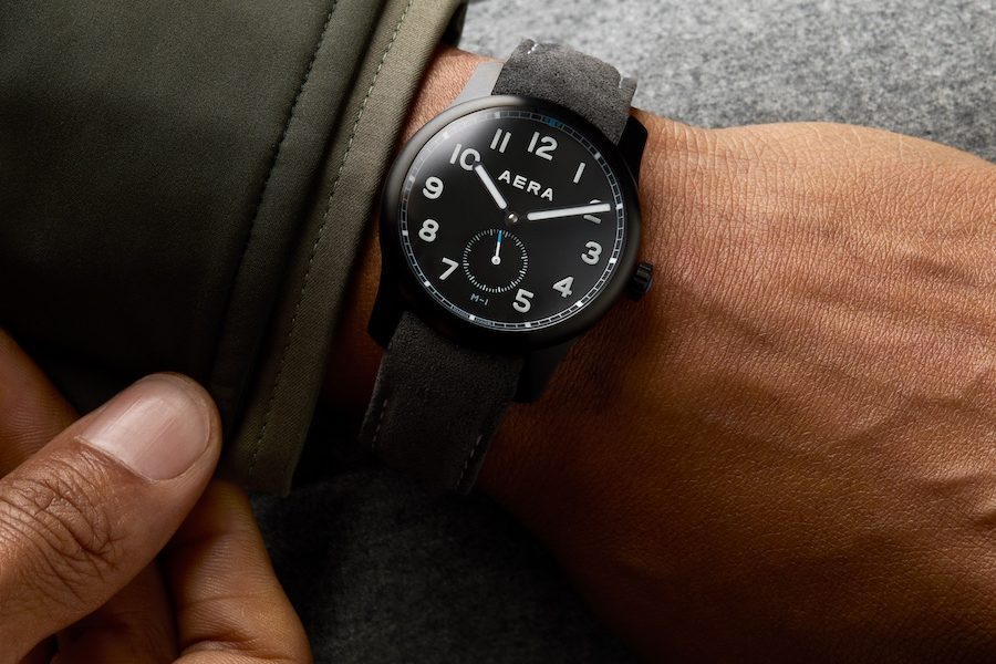 Aera Model 5771 V1 Aera Blackbird watch