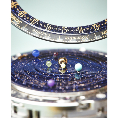 Self-winding mechanical movement with a Christiaan van der Klaauw module developed Exclusively for Van Cleef & Arpels 