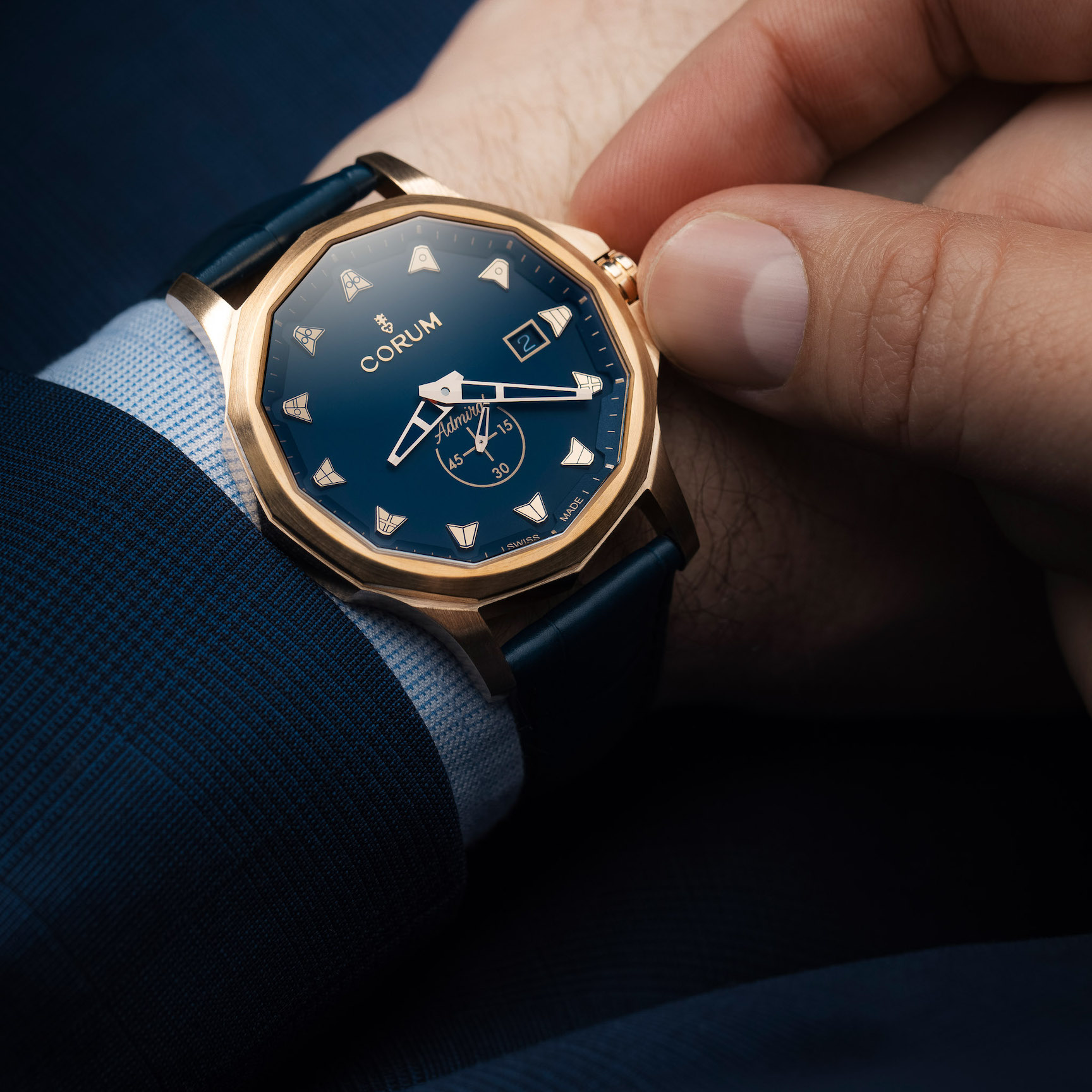 Corum Admiral 42 bronze