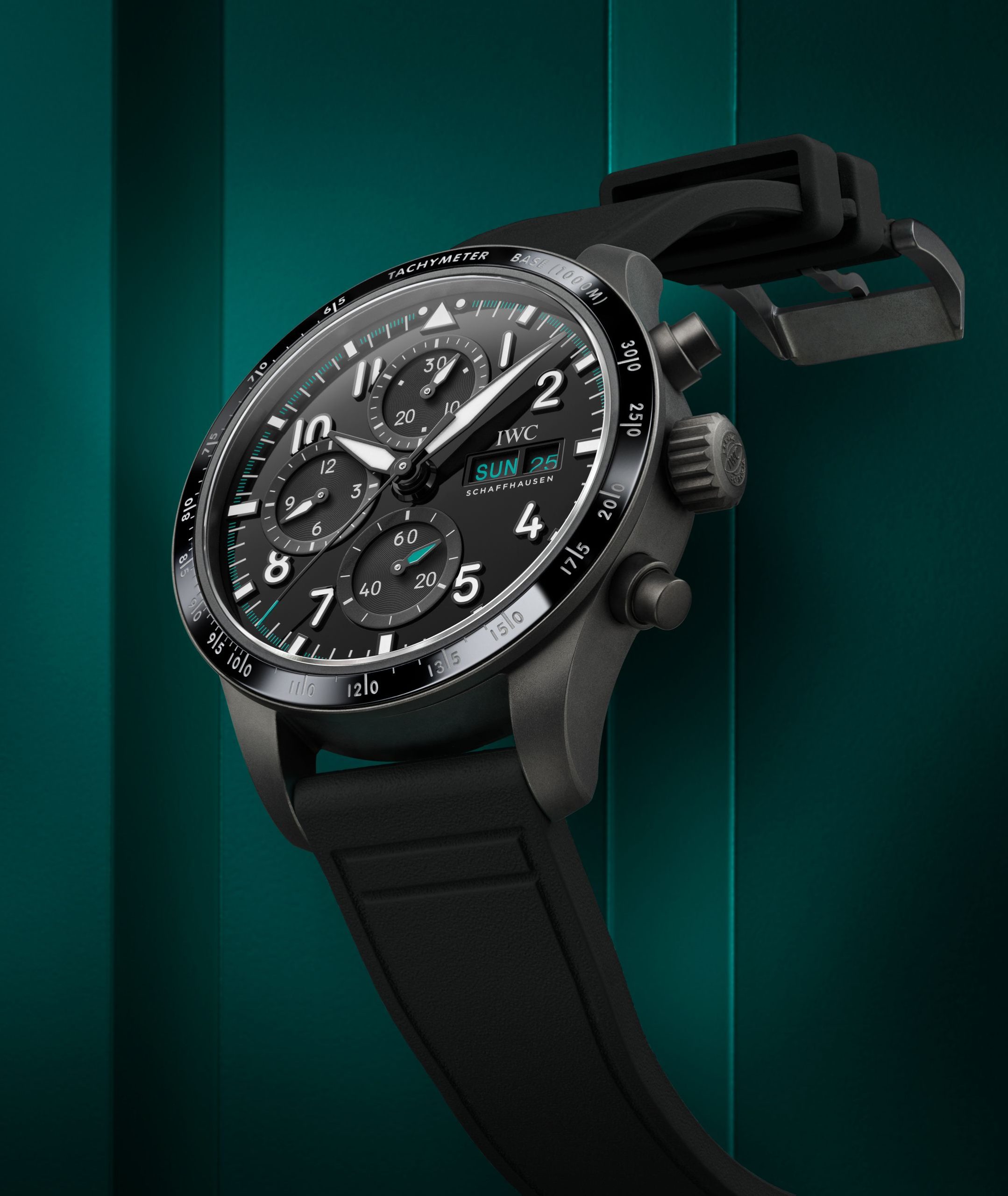 IWC Ceratanium® Pilot’s Watch Performance Chronograph 41 Mercedes-AMG PETRONAS Formula One™ Team 