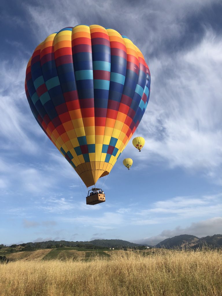 Early Morning hot-air ballooning in NAPA