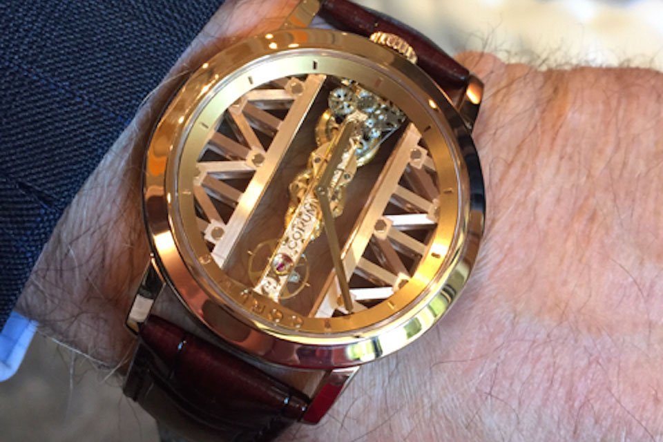 corum round golden bridge