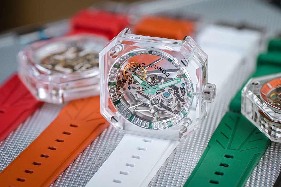 Ritmo Mundo Pegasus glass watch