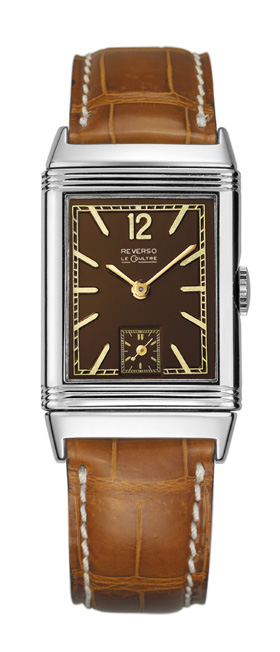 A look at the historical Jaeger-LeCoultre Reverso from 1934 for the logo inspiration. 