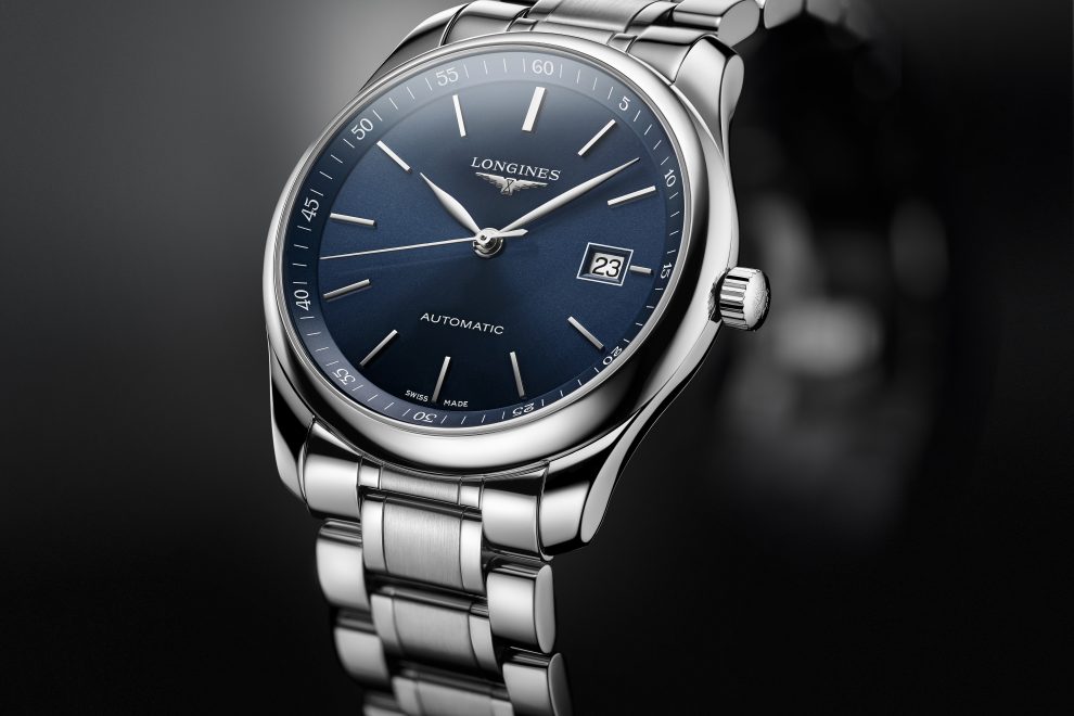 L2.893.4.92.6_PR The Longines Master Collection blue dial is the Official Watch of The Breeders' Cup World Championships. This 42-mm steel model features a sunray blue dial. It is powered by an automatic L888 caliber.