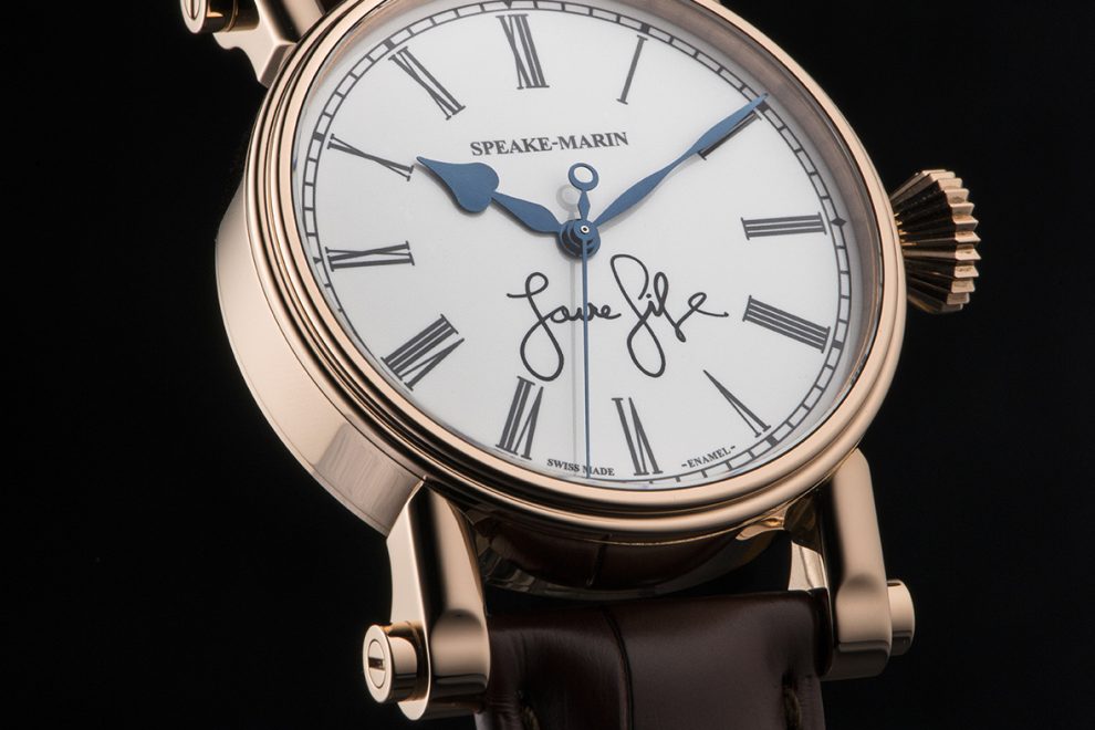 The Speake-Marin Resilience "Love Life" watch has the words written by brand ambassador Pierce Brosnan on the dial. It is being auctioned for Only Watch 2017.