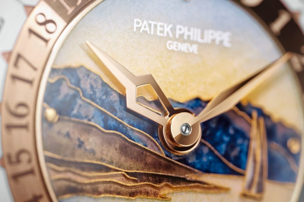 The dial of the Patek Philippe Ref. 5531R World Time Minute Repeater watch unveiled at Baselworld 2018 is entirely hand-painted cloisonné. 