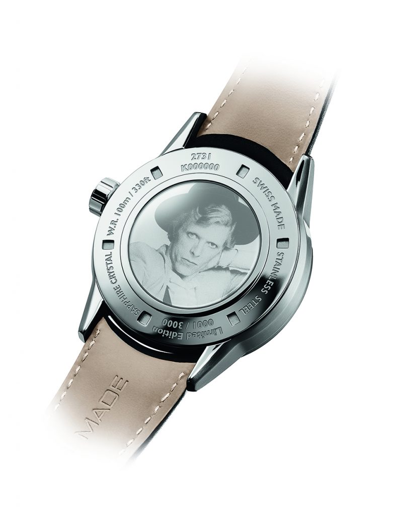 An image of David Bowie is engraved on the caseback of the Raymond Weil Freelancer David Bowie watch. 