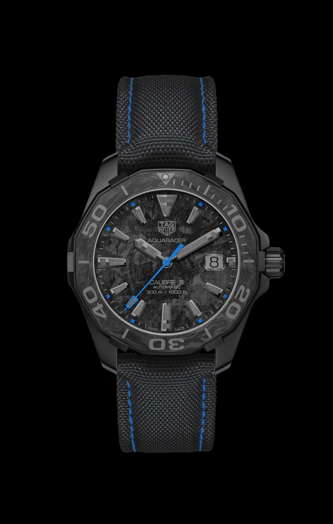 TAG Heuer Aquaracer Carbon