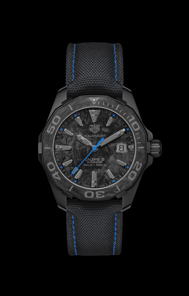 TAG Heuer Aquaracer Carbon