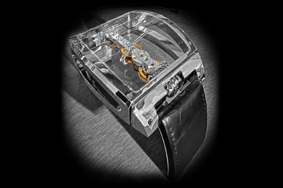 Table-Clock-D_2000x1300px Corum Golden Bridge Clock Table