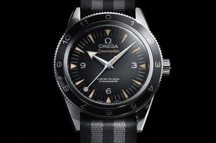 Seamaster_300_Bond_233.32.41.21.01.001_black_background