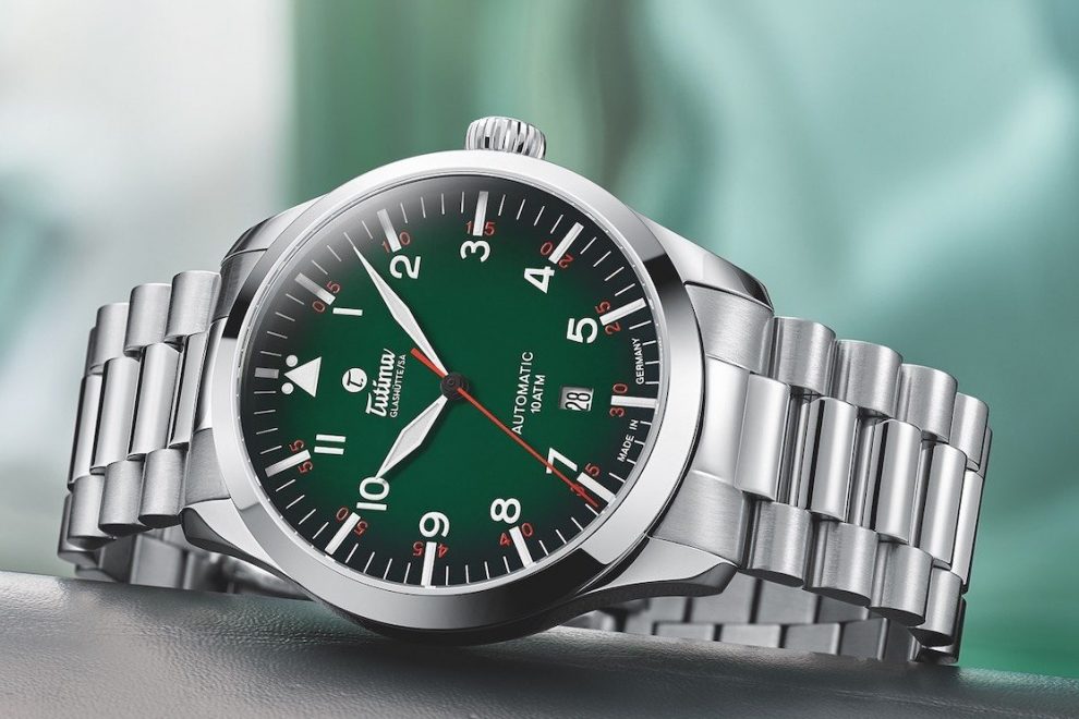 Tutima_Flieger_6105_30_Perspektive-1600×744 Tutima Flieger Chronograph