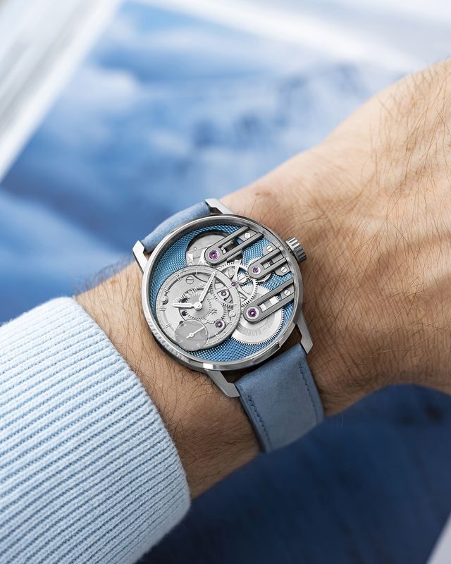 Armin Strom Gravity Equal Force Ultimate Sapphire Blue
