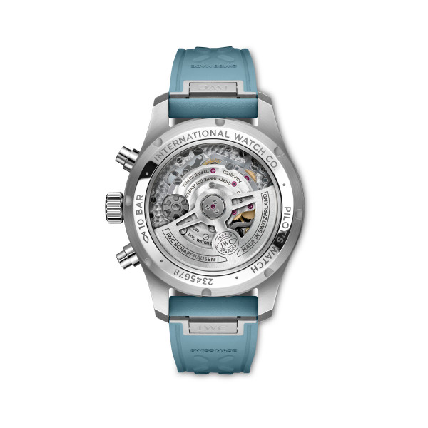 The sapphire case back of the IWC Pilot's Watch Chronograph Top Gun Miramar allows for viewing of the movement. 