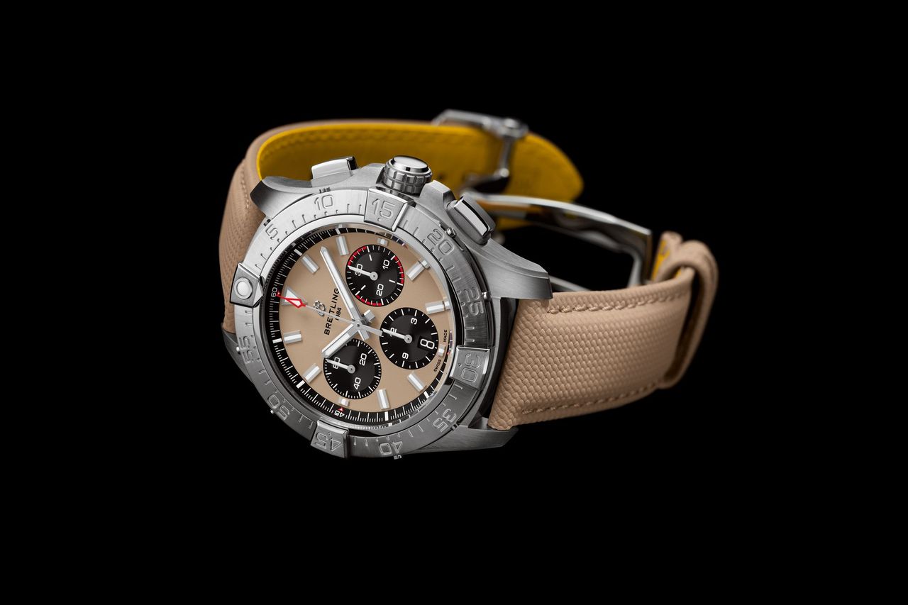 Breitling Avenger B01 Chronograph 44. 