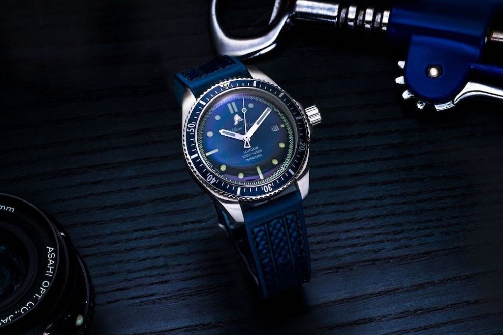 William Wood blue valient 2 William Wood Valiant Blue Watch