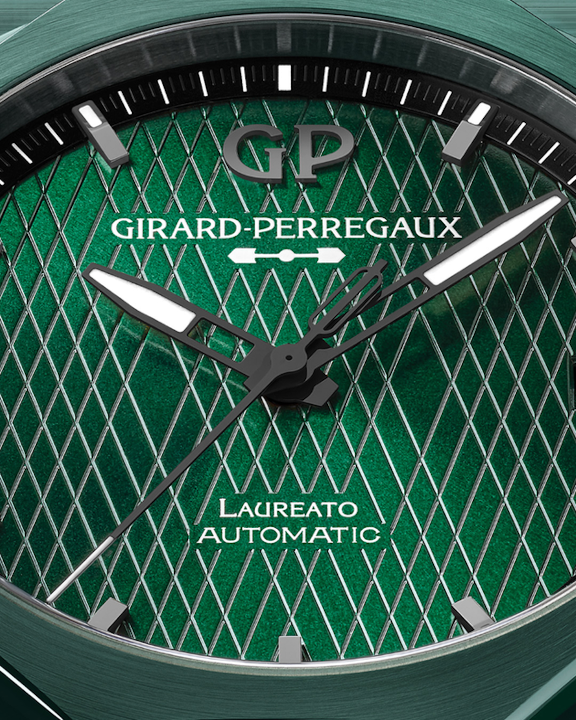 Girard-Perregaux Laureato Green Ceramic Aston Martin Edition