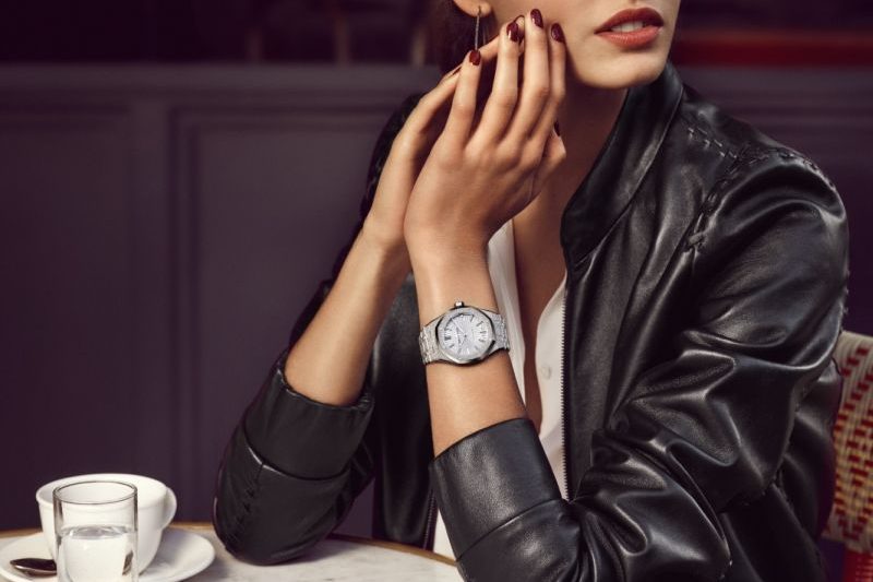 AP frosted gold Audemars Piguet unveils new collection of Frosted Gold Royal Oak watches for women.