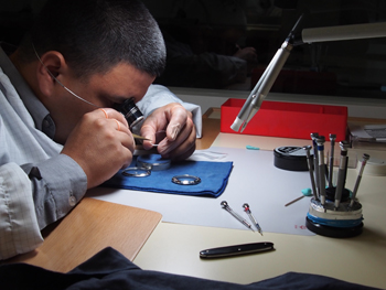 When a watch comes in, it is taken apart and carefully inspected in the new service center. 