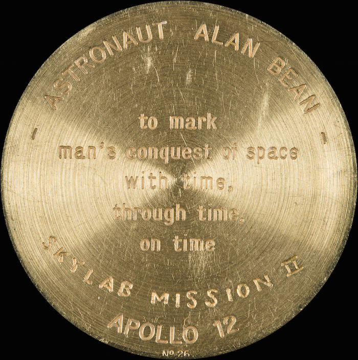 lot 141 Alan Bean Watch reverse