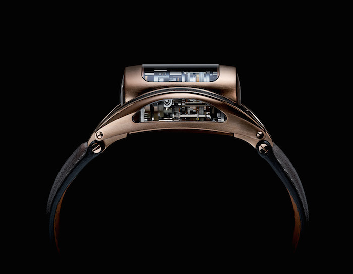 Parmigiani Bugatti Mythe, side view 