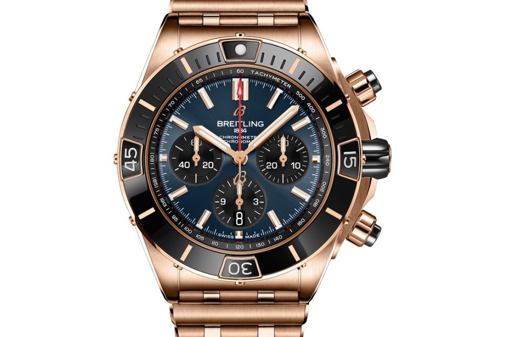 us ed on gold bracelet Breitling Super Chonomat B01 44 US edition watch