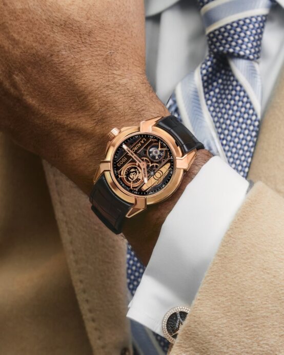 Jacob & Co. X La Aurora watch and cigar set.